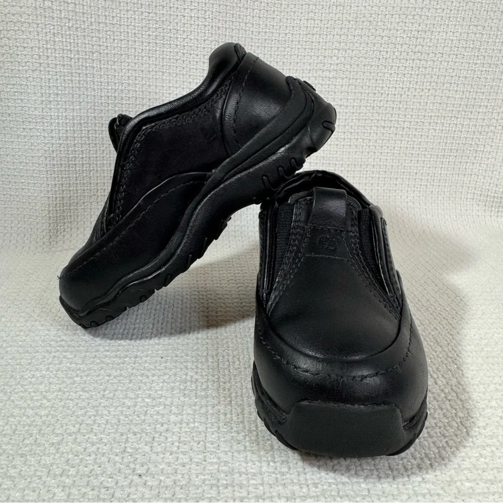 Timberland Black Dress Shoes Classic Slip-On, Baby size 6
